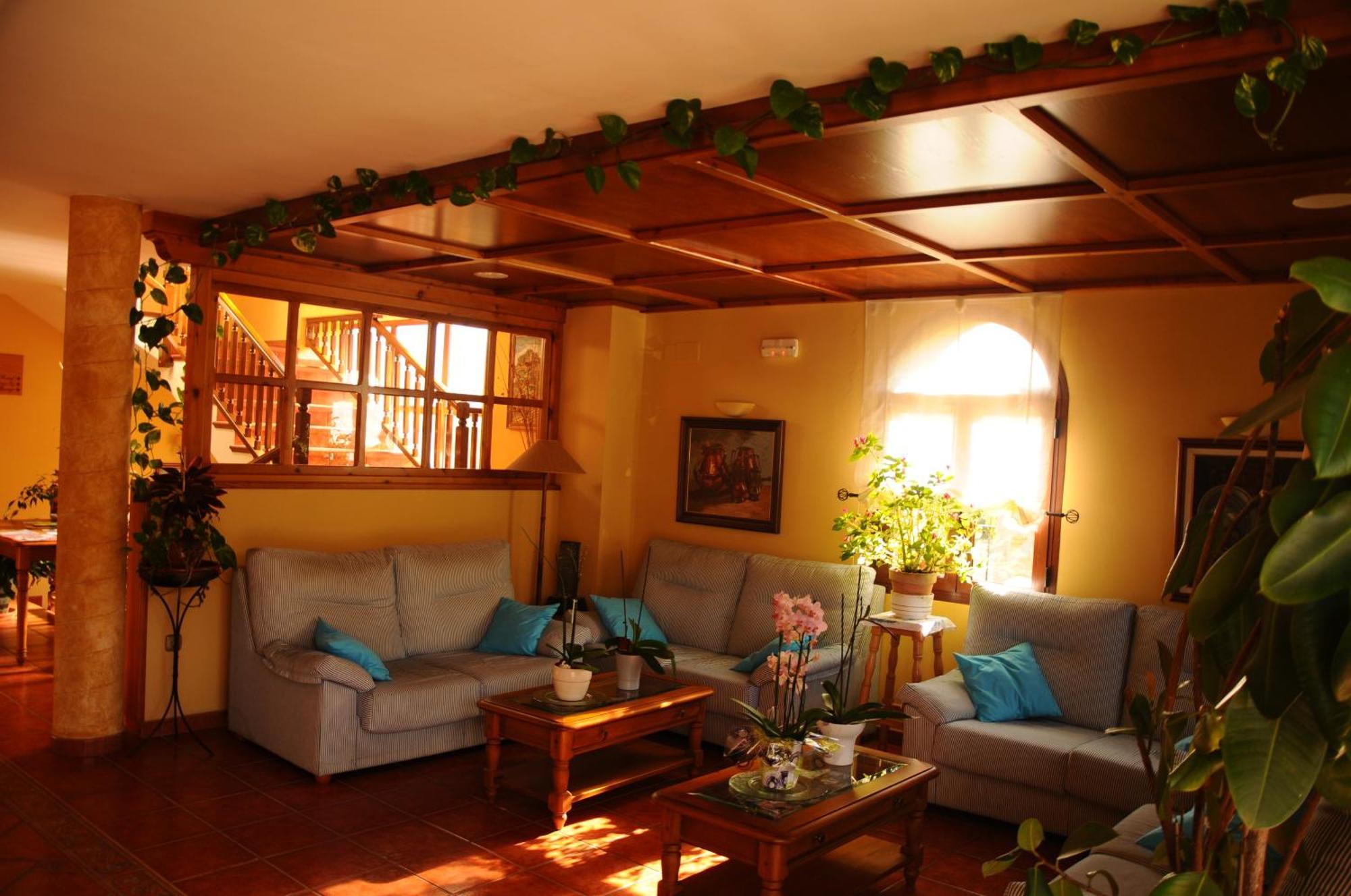 Hotel Arnal Escalona Екстериор снимка